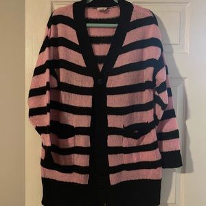 LuLaRoe Lucille Sweater. Size M